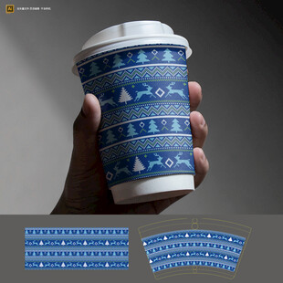 手持藍白圖案紙杯特寫
