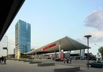 加油站公建白天建筑效果图
