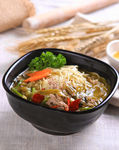 酸菜肉丝面