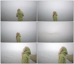 少女湖边看雾