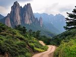 扎尕那洛克之路山峰