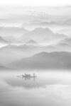 水墨山水间意境玄关画