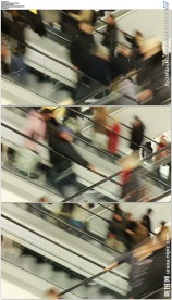 繁忙的商场电梯人流