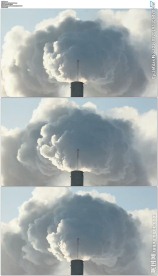 工厂烟囱冒白烟