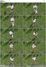 母亲和孩子转圈