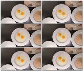 用叉子搅拌鸡蛋