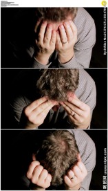 难过双手抱头实拍视频素材