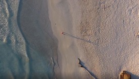 沙滩 海岸线 慢跑