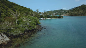 飞越美丽的热带风光