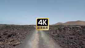 航拍山间高速公路