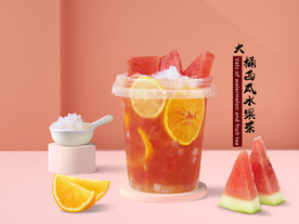 一桶西瓜水果茶