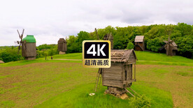 森林草原上的小木屋