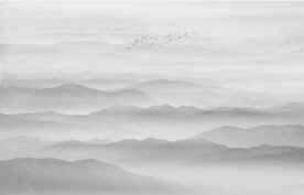 山水水墨山水图