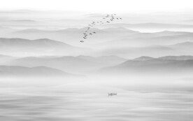 水墨群山远山背景图