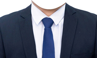 蓝色领带男人西装