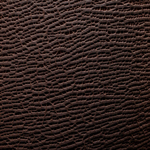 深棕色皮革纹理特写