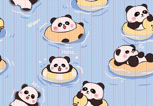 可爱熊猫泳池欢乐嬉戏