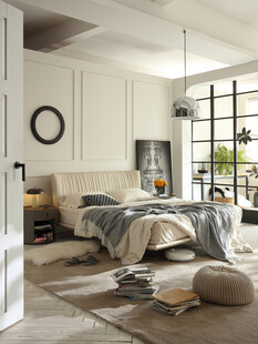 现代简约风卧室温馨场景