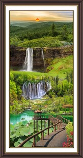 梦幻瀑布山林风景图