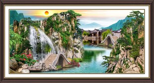 山水瀑布间的静谧美景