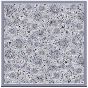 淡紫色花卉图案精美方巾