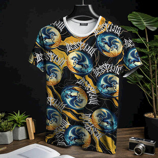 个性印花短袖T恤展示