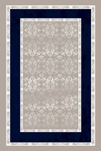 蓝边花纹地毯