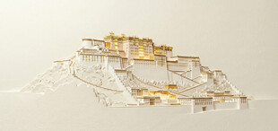 布达拉宫金色建筑模型的精致呈现