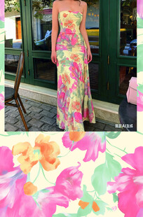 多彩花卉长裙时尚搭配