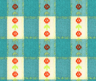 蓝底刺绣花卉图案布料