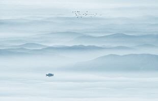 中国风水墨山水画背景墙